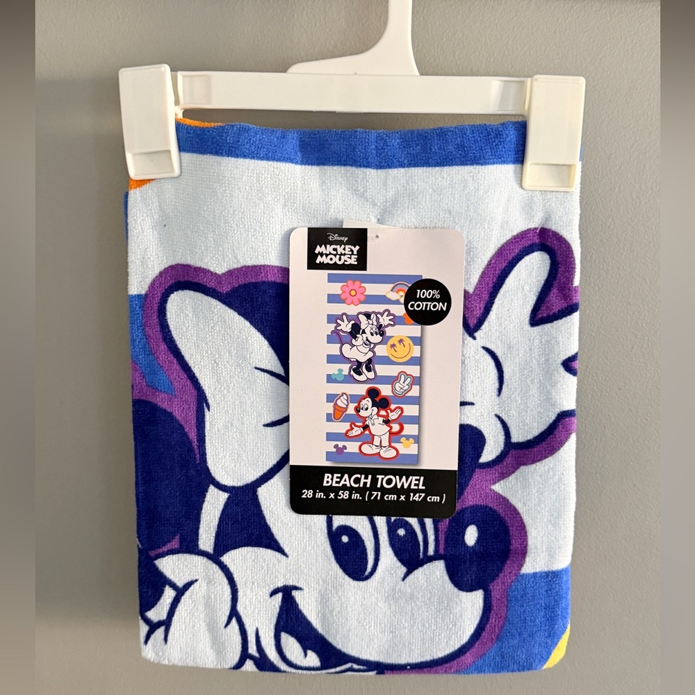 Disney Mickey Mouse Minnie Mouse Beach Towel 100% Cotton 28x58 NWT